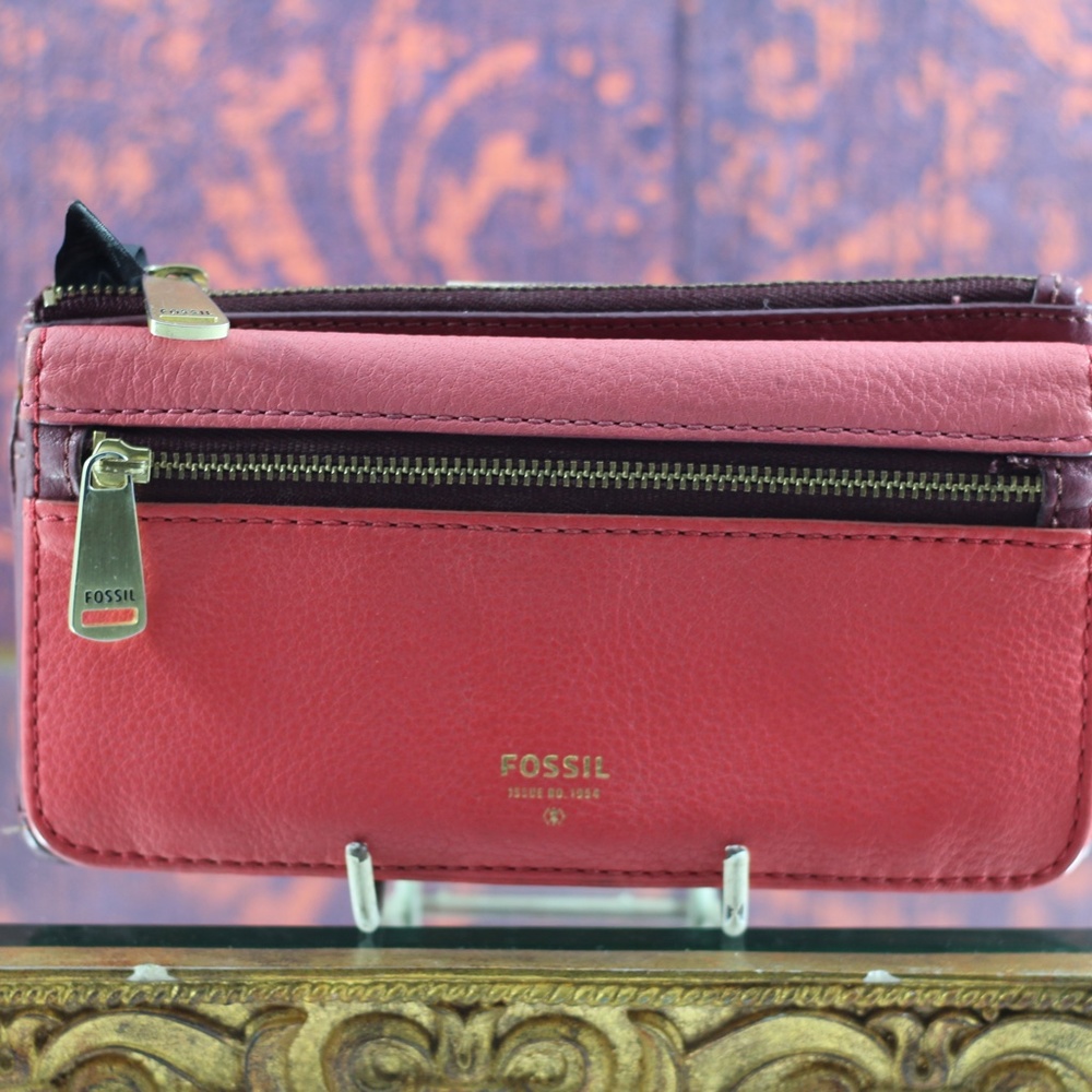 Fossil Leather Wallet - Red and Burgundy